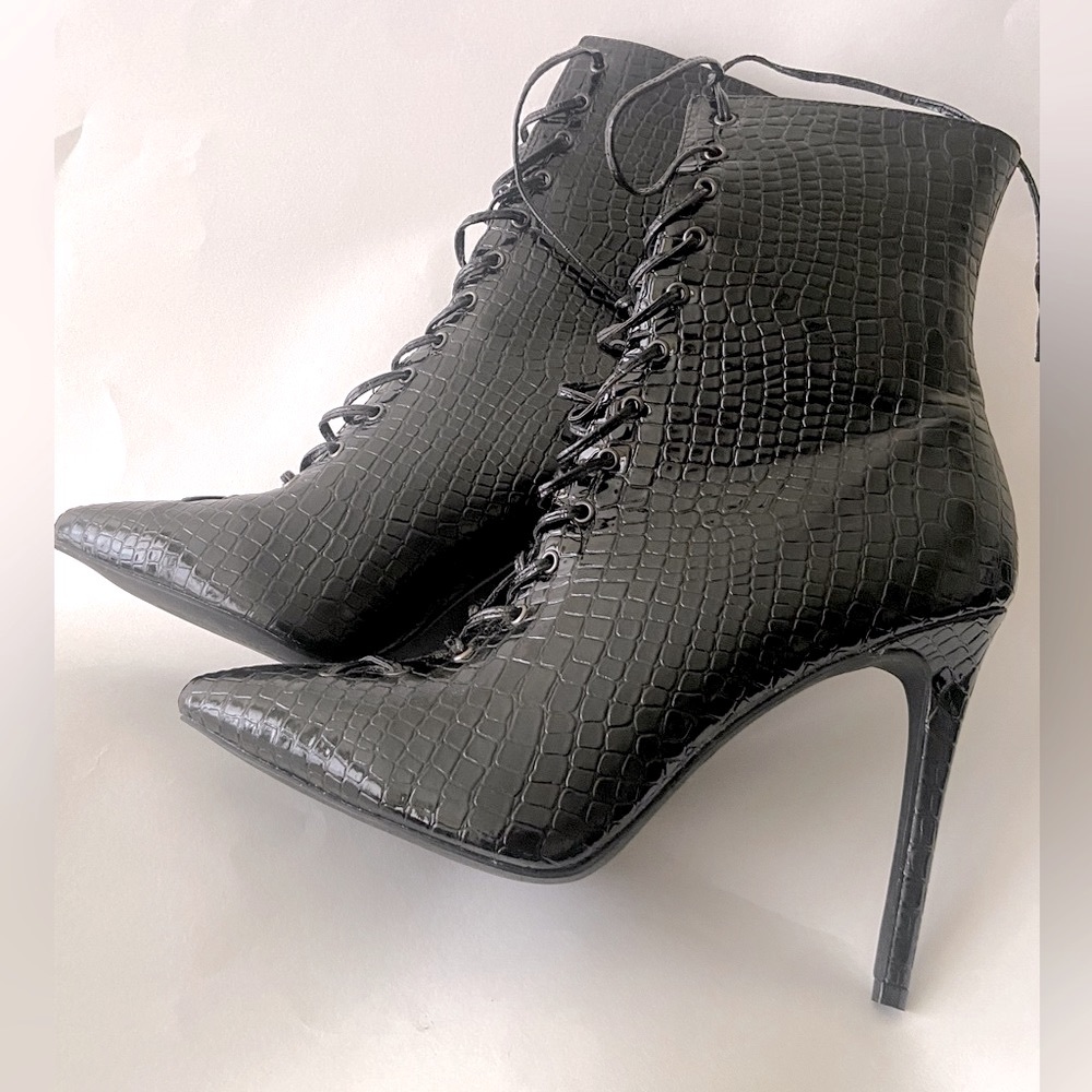 PrettyLittleThing Stiletto Pointed Ankle Boots